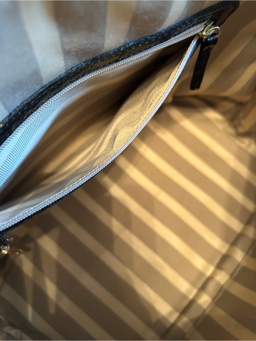 Brahmin Vivian Satchel in Black Embossed Leather - Picture 7 of 15